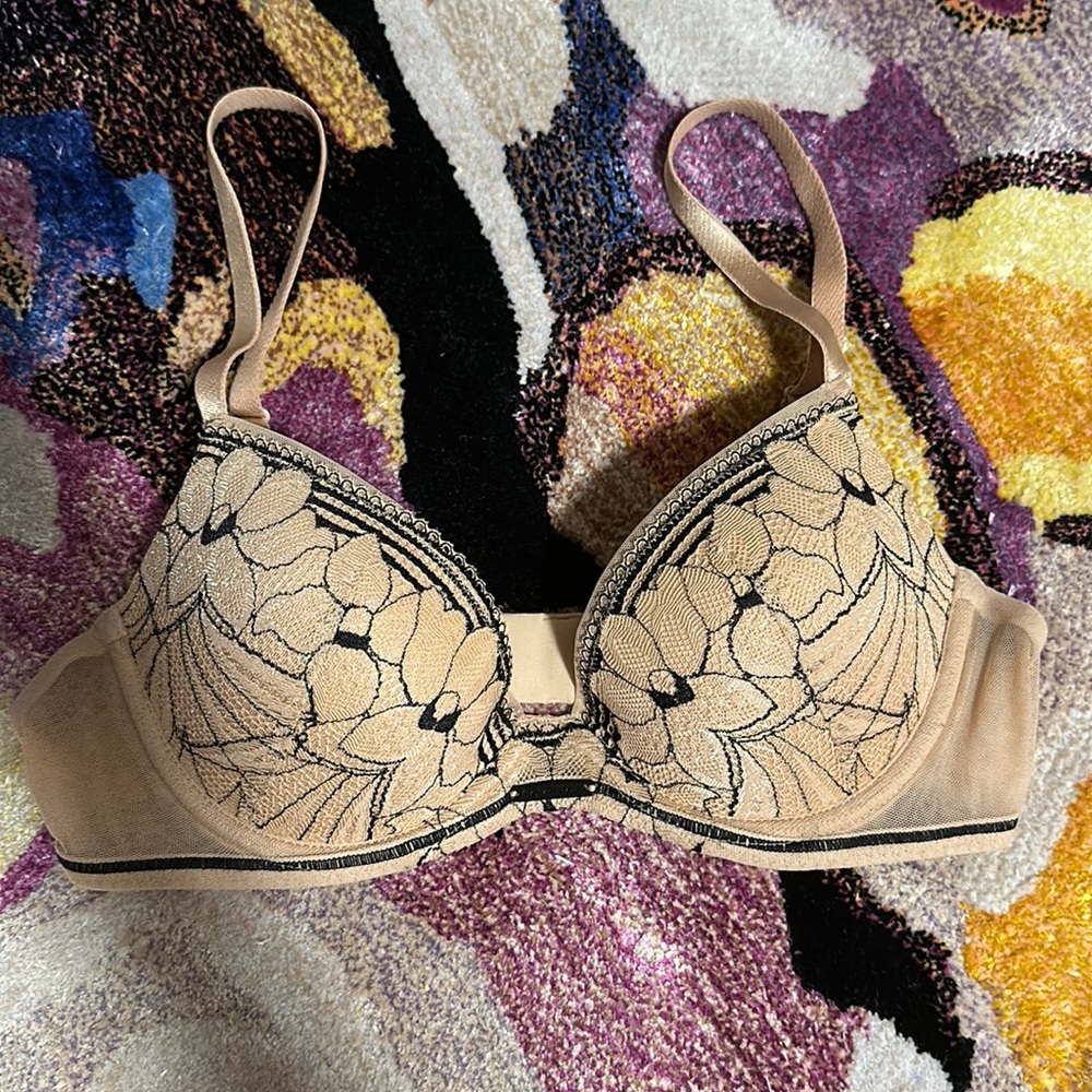 Calvin Klein Lace Push Up Bra 32B